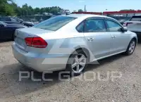 2013 Volkswagen Passat фото
