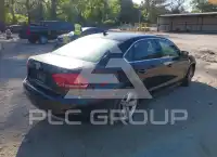 2013 Volkswagen Passat фото