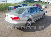 2013 Volkswagen Passat фото
