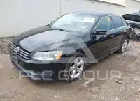 2013 Volkswagen Passat фото