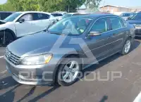 2013 Volkswagen Passat фото