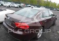 2013 Volkswagen Passat фото