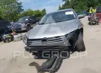 2013 Volkswagen Passat photo