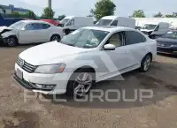 2013 Volkswagen Passat фото