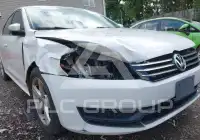 2013 Volkswagen Passat photo