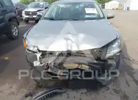 2013 Volkswagen Passat photo