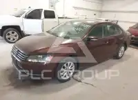 2013 Volkswagen Passat photo