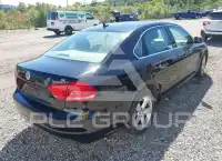 2013 Volkswagen Passat photo