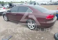 2013 Volkswagen Passat photo