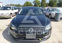 2013 Volkswagen Passat фото