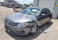 2013 Volkswagen Passat фото