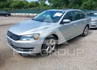 2013 Volkswagen Passat фото