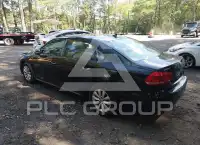 2013 Volkswagen Passat фото