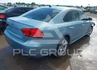 2013 Volkswagen Passat photo
