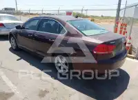 2013 Volkswagen Passat photo