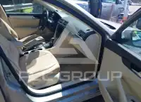 2013 Volkswagen Passat photo