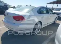 2013 Volkswagen Passat фото