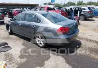 2013 Volkswagen Passat фото