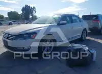 2013 Volkswagen Passat фото