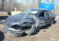 2013 Volkswagen Passat photo