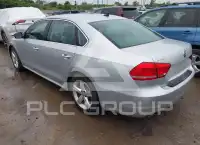 2013 Volkswagen Passat фото