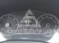 2013 Volkswagen Passat фото