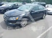 2013 Volkswagen Passat photo