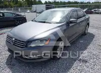 2013 Volkswagen Passat фото