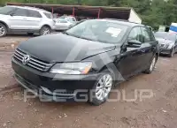 2013 Volkswagen Passat фото