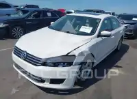 2013 Volkswagen Passat фото