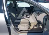 2013 Volkswagen Passat photo