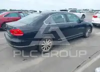 2013 Volkswagen Passat photo