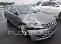 2013 Volkswagen Passat photo
