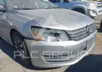 2013 Volkswagen Passat фото