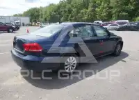 2013 Volkswagen Passat фото