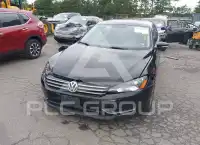 2013 Volkswagen Passat photo