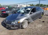 2013 Volkswagen Passat photo