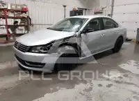 2013 Volkswagen Passat фото