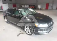 2013 Volkswagen Passat photo