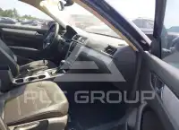 2013 Volkswagen Passat photo