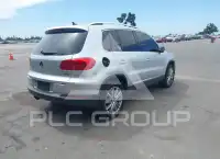 2013 Volkswagen Tiguan photo