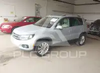 2013 Volkswagen Tiguan photo