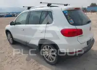 2013 Volkswagen Tiguan photo