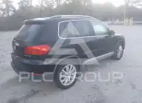 2013 Volkswagen Tiguan photo