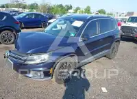 2013 Volkswagen Tiguan photo
