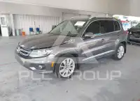 2013 Volkswagen Tiguan photo
