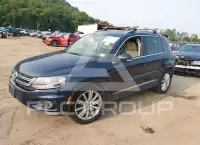 2013 Volkswagen Tiguan photo