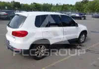 2013 Volkswagen Tiguan фото
