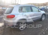 2013 Volkswagen Tiguan фото