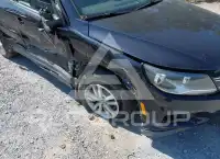 2013 Volkswagen Tiguan фото